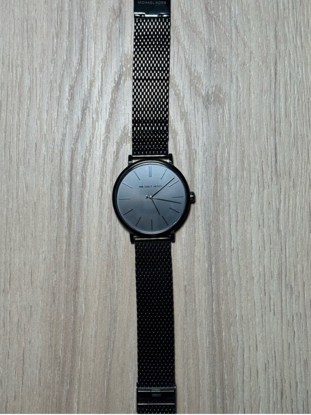 Men’s Michael Kors Slim black metal Mesh Strap Watch in Gunmetal